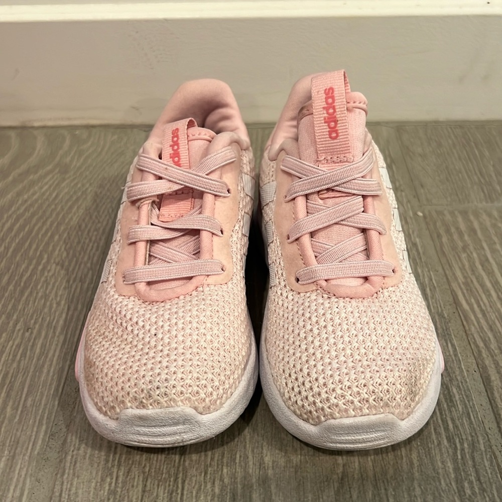Addias toddler running shoes
